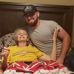 Meet your Posher, Seth